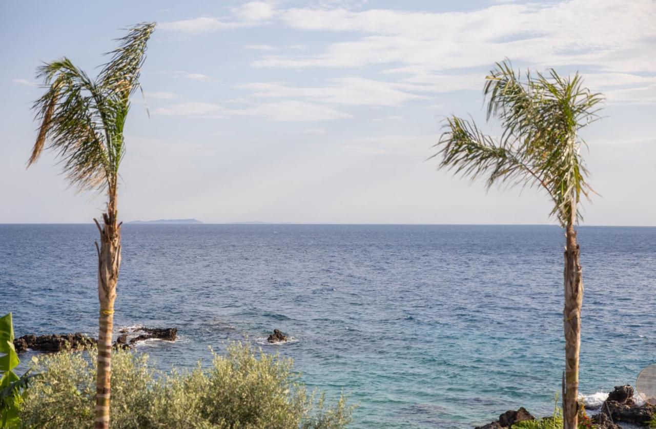 Beyond A Luxury Boutique Hotel Dhërmi Eksteriør bilde
