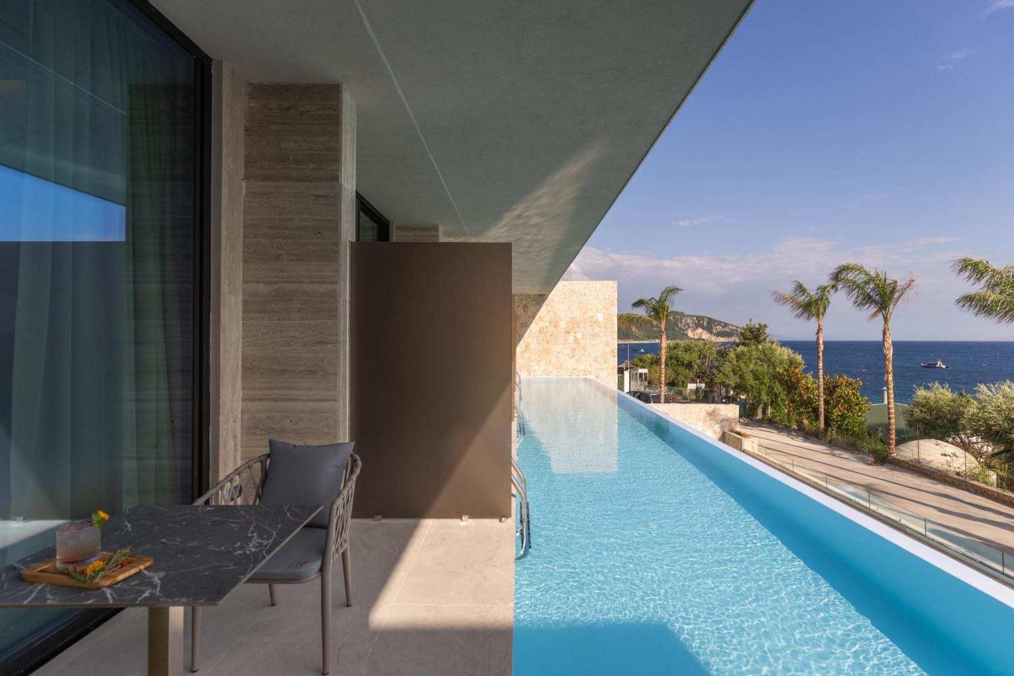 Beyond A Luxury Boutique Hotel Dhërmi Eksteriør bilde